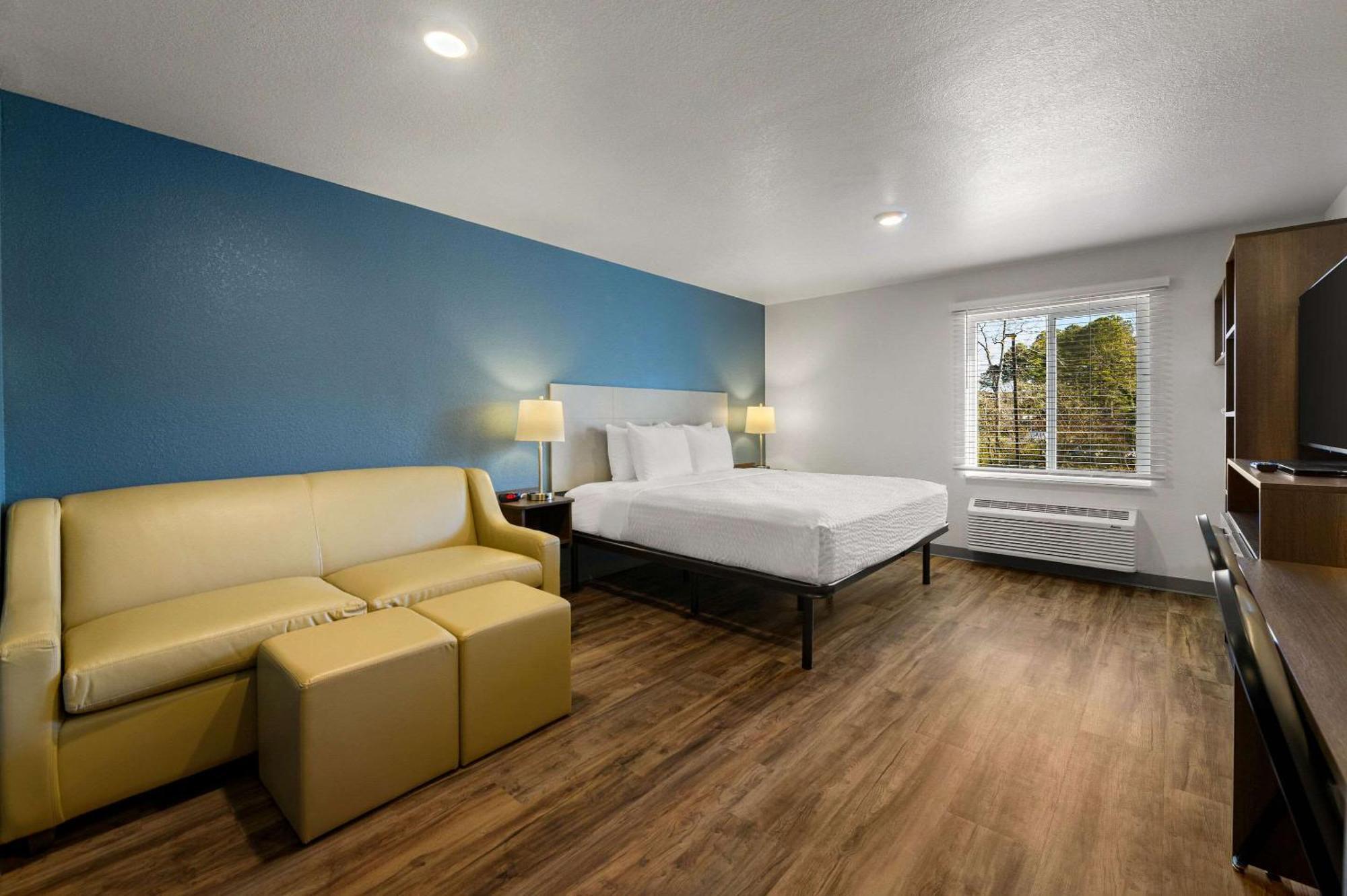 Woodspring Suites Yorktown Newport News Exterior photo